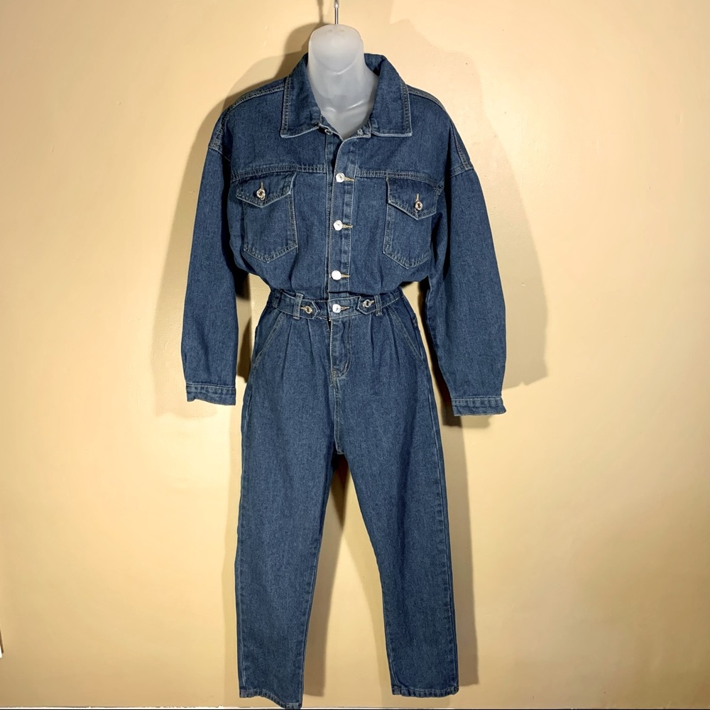 Vintage inspired denim jumpsuit. Rosie the Riveter approved! Never worn.